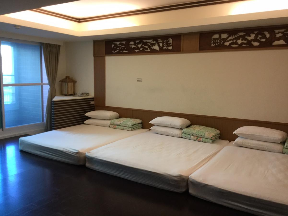 Harmony Ocean Hotel Kenting Bagian luar foto