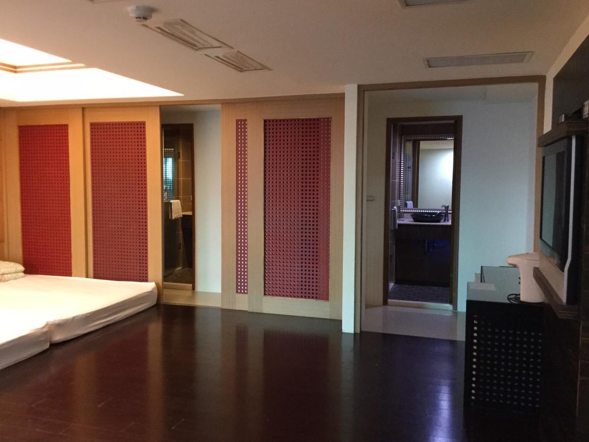 Harmony Ocean Hotel Kenting Bagian luar foto