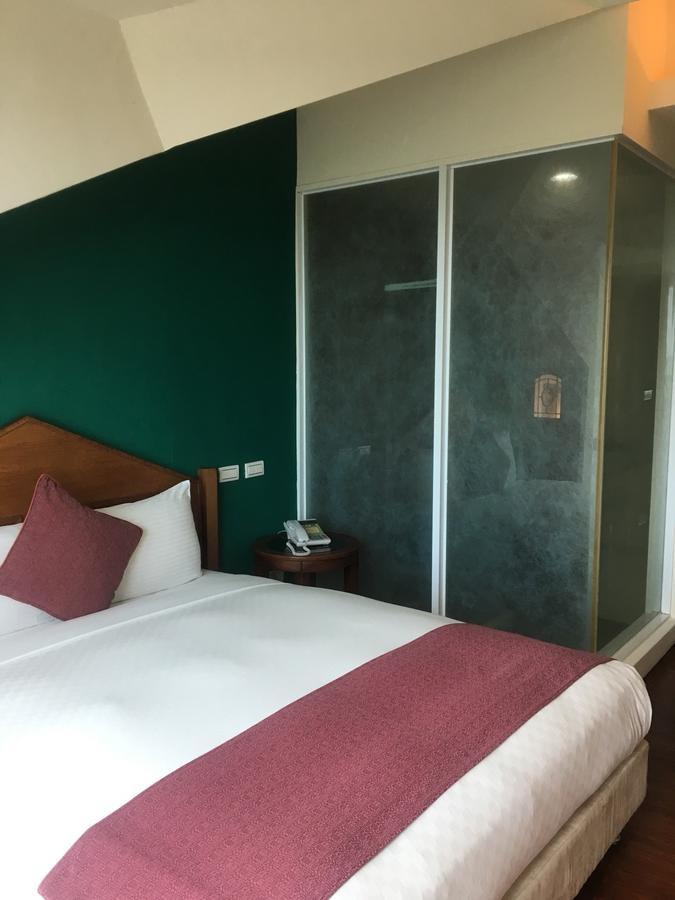 Harmony Ocean Hotel Kenting Bagian luar foto