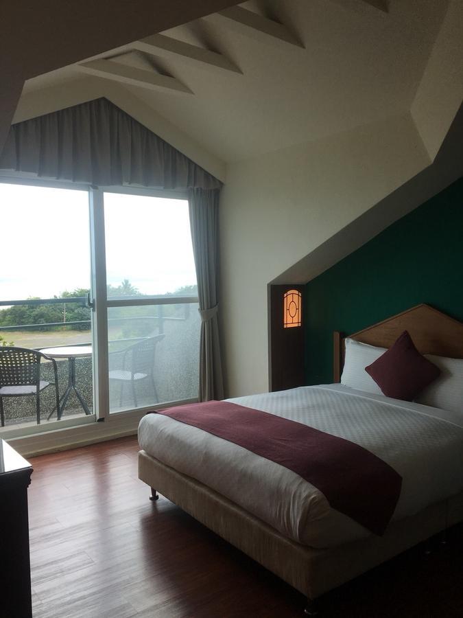Harmony Ocean Hotel Kenting Bagian luar foto